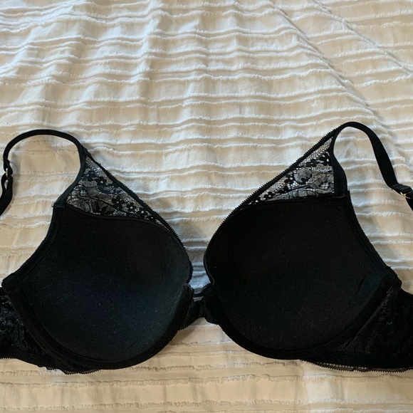 PushUp Coverage Bra - Picture 2 of 5